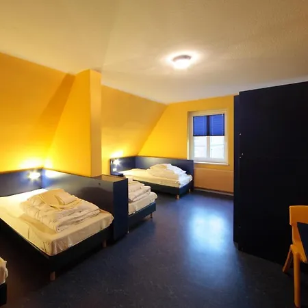 Bed'nbudget Expo-hostel Dorms Hostel