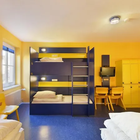 Bed'nbudget Expo-hostel Dorms Hostel