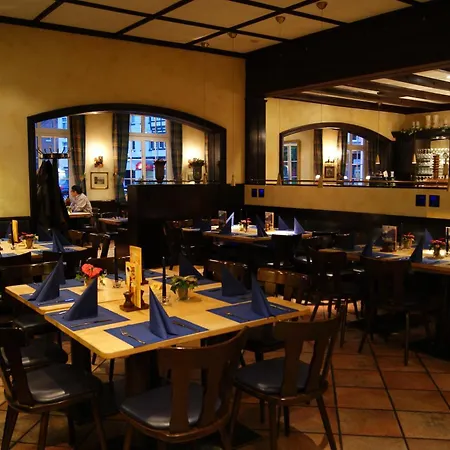 베드앤버짓 엑스포-호스텔 돔 호스텔