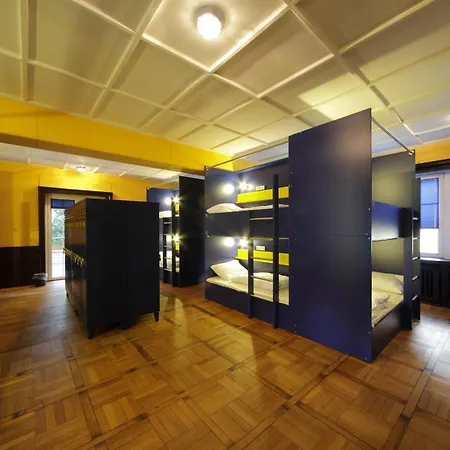 베드앤버짓 엑스포-호스텔 돔 호스텔 하노버